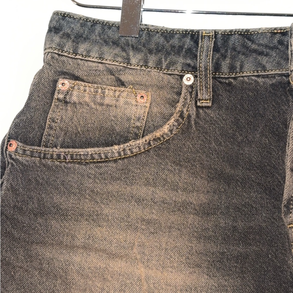 Distressed Jean Shorts - Picture 3 of 3